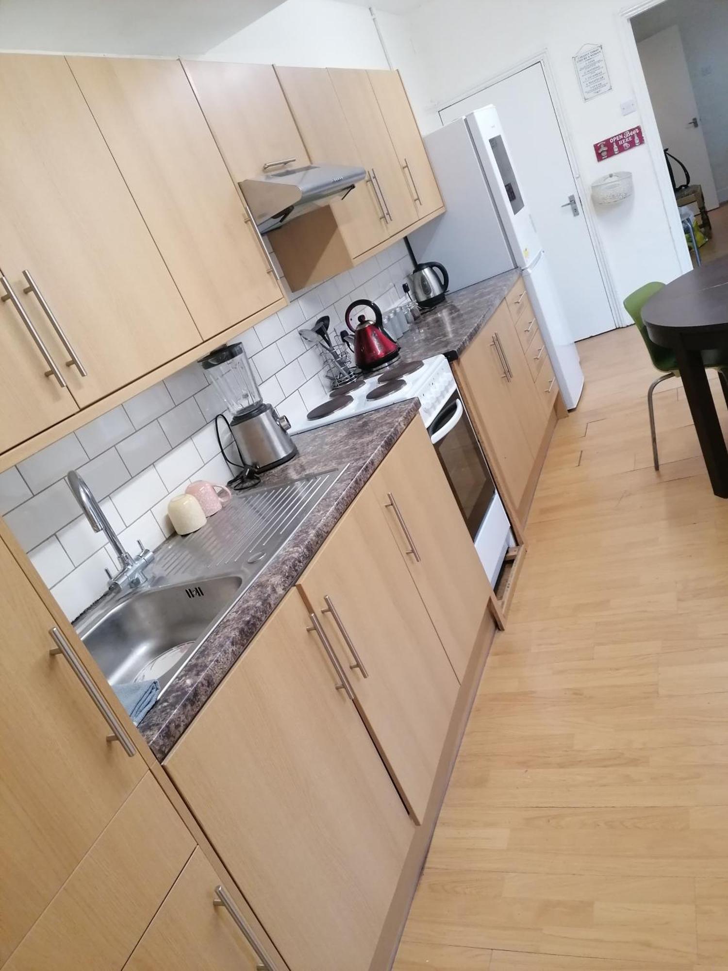 Hygis Home Of Relaxations Stoke-on-Trent Екстериор снимка