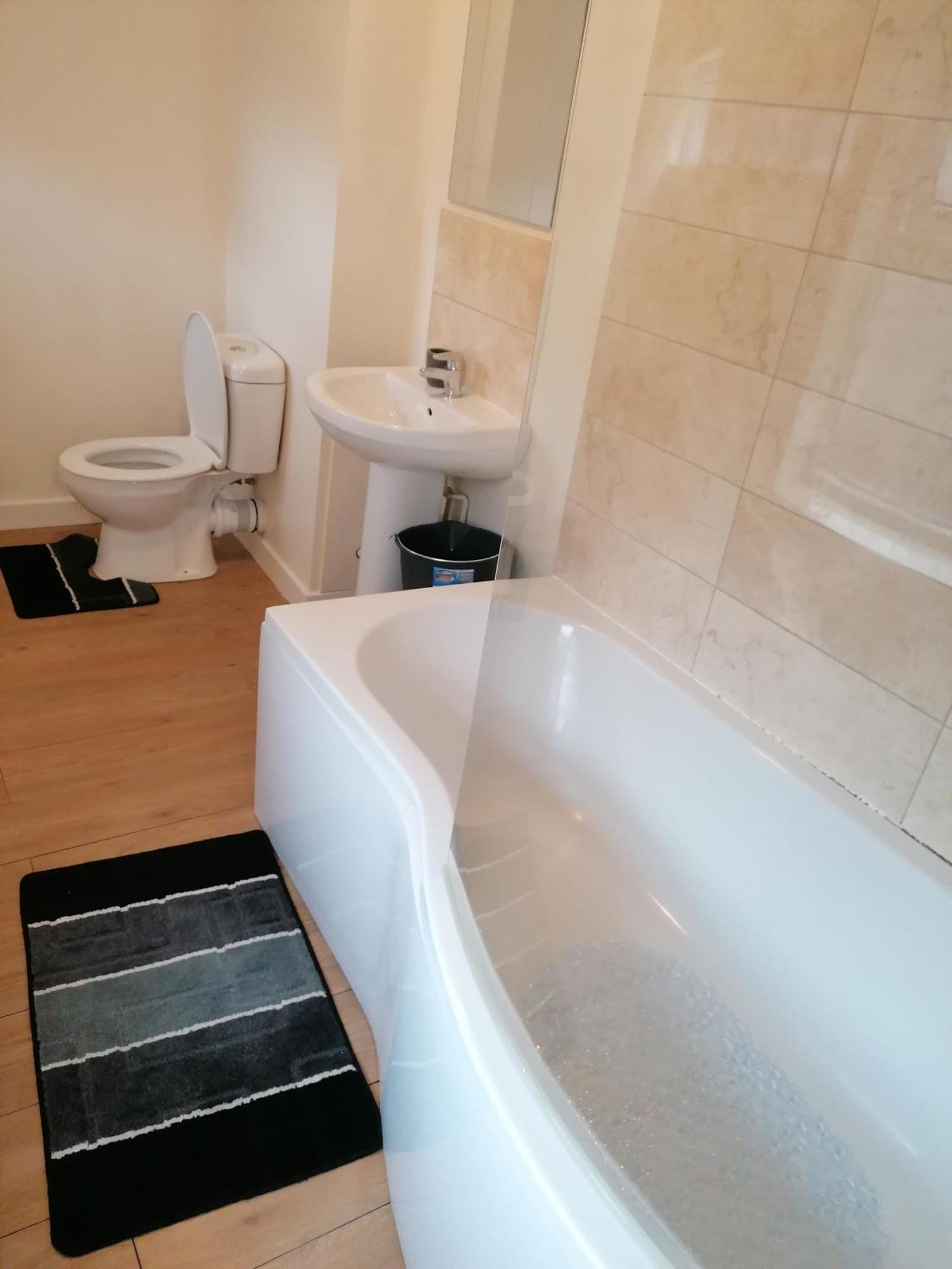 Hygis Home Of Relaxations Stoke-on-Trent Екстериор снимка