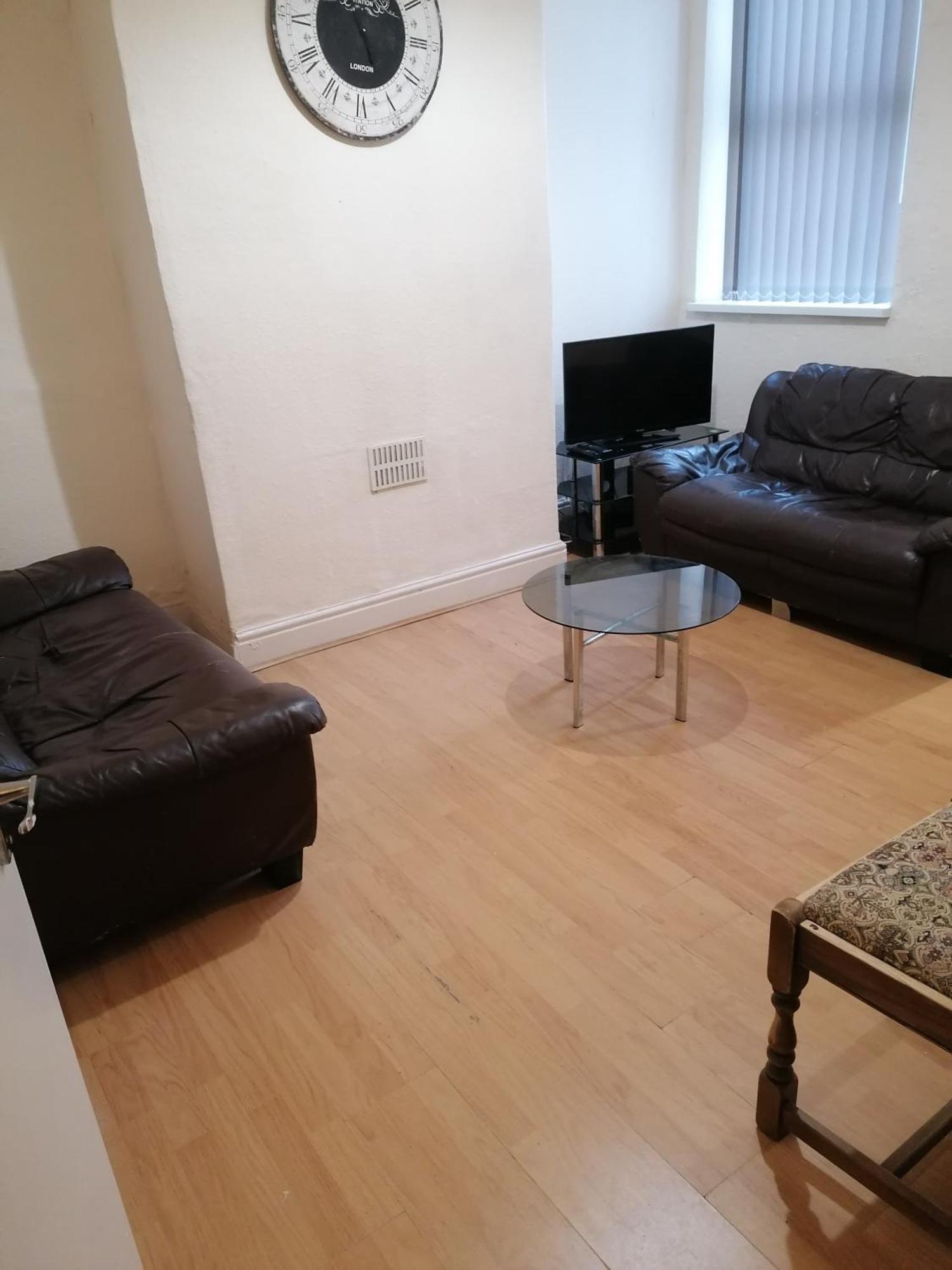 Hygis Home Of Relaxations Stoke-on-Trent Екстериор снимка