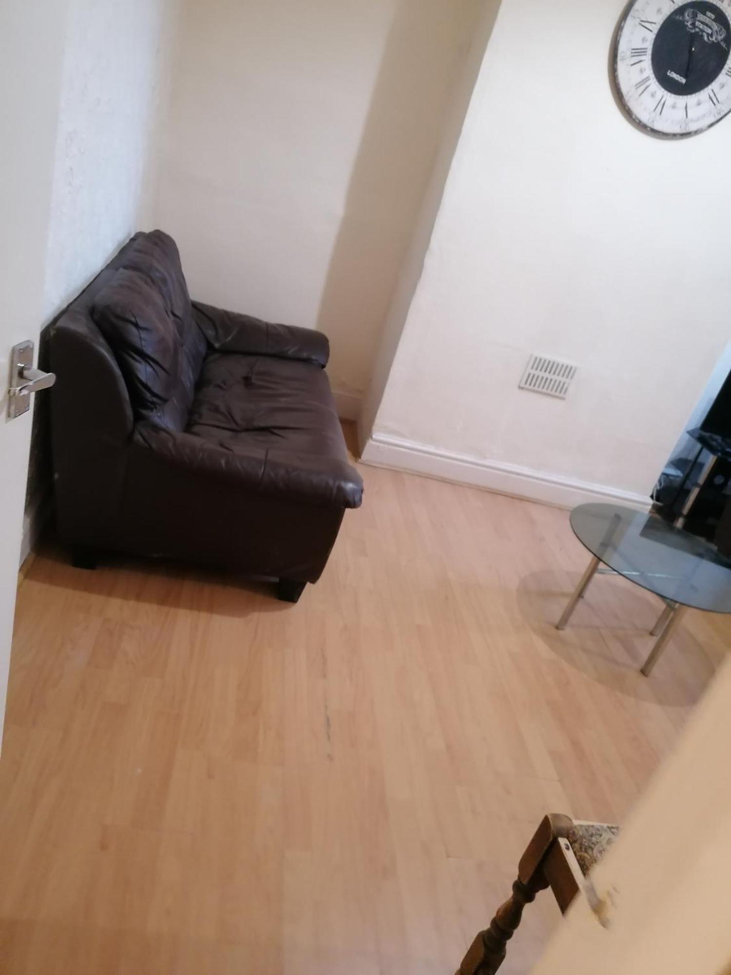 Hygis Home Of Relaxations Stoke-on-Trent Екстериор снимка